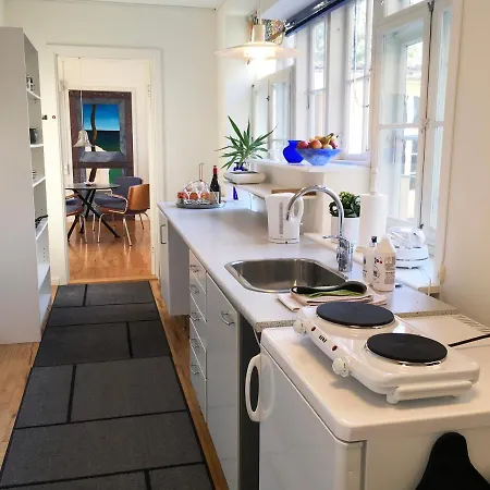 & In Apartman *